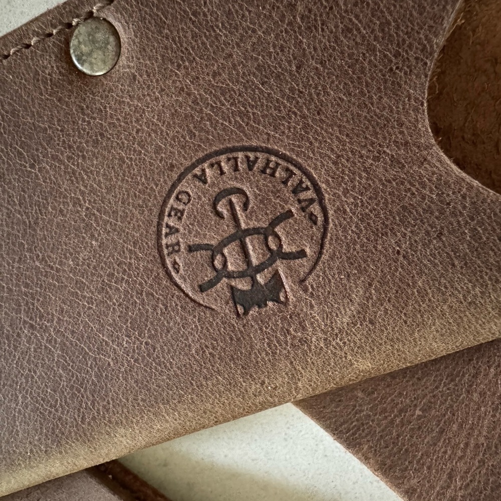 Valhalla Gear full grain leather bourbon brown double belt loop knife holder - Picture 7 of 7